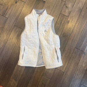 Sun Mountain Mesa women's vest white exterior, gray interior